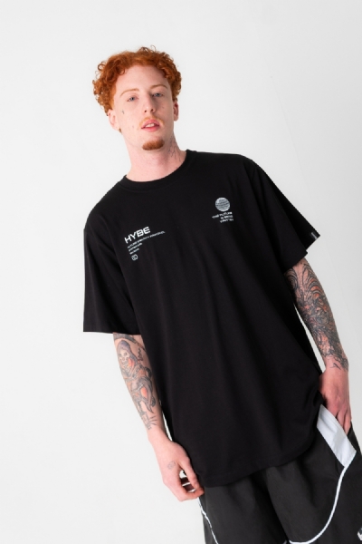 CAMISETA HYBE SYSTEM PRETA