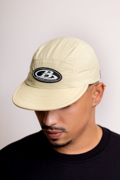 BONE HYBE FIVE PANEL FORCE BEGE